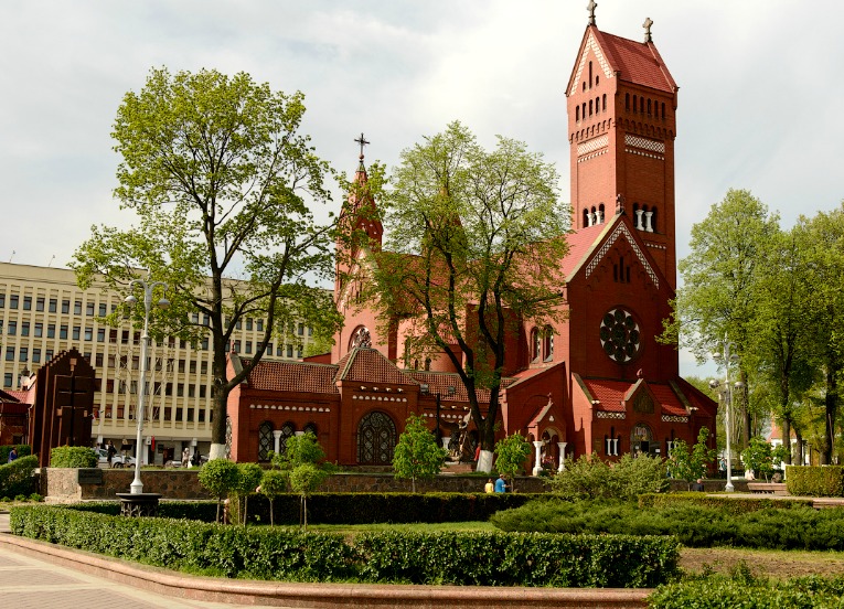 Church of Saints Simon and Helena, Minsk